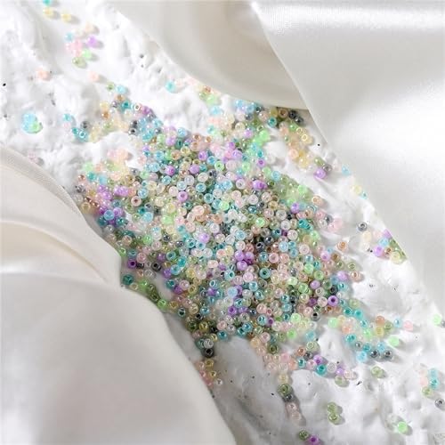 800 Pcs 2mm Small Glass Seed Beads for Jewelry Making Brown