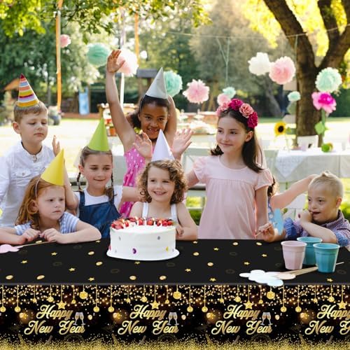 MiniRed Happy New Year Plastic Table Cover 108x54