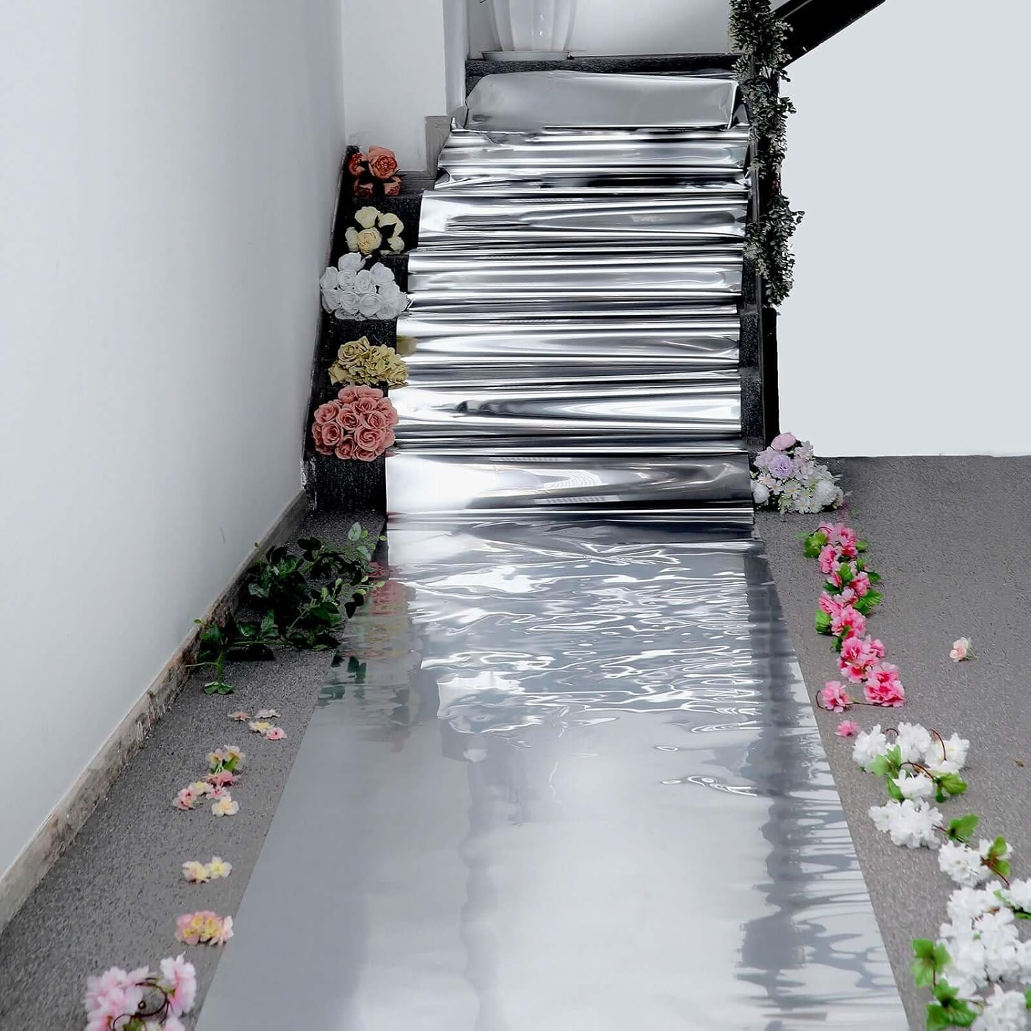 Efavormart 65FT x 3FT Silver Mirrored Wedding Aisle Runner
