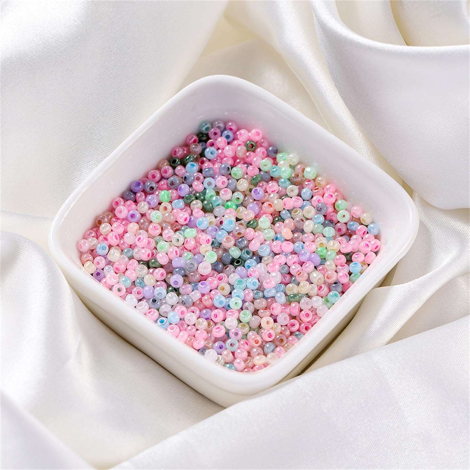 500 Pcs 3mm Glass Seed Beads for Jewelry Making