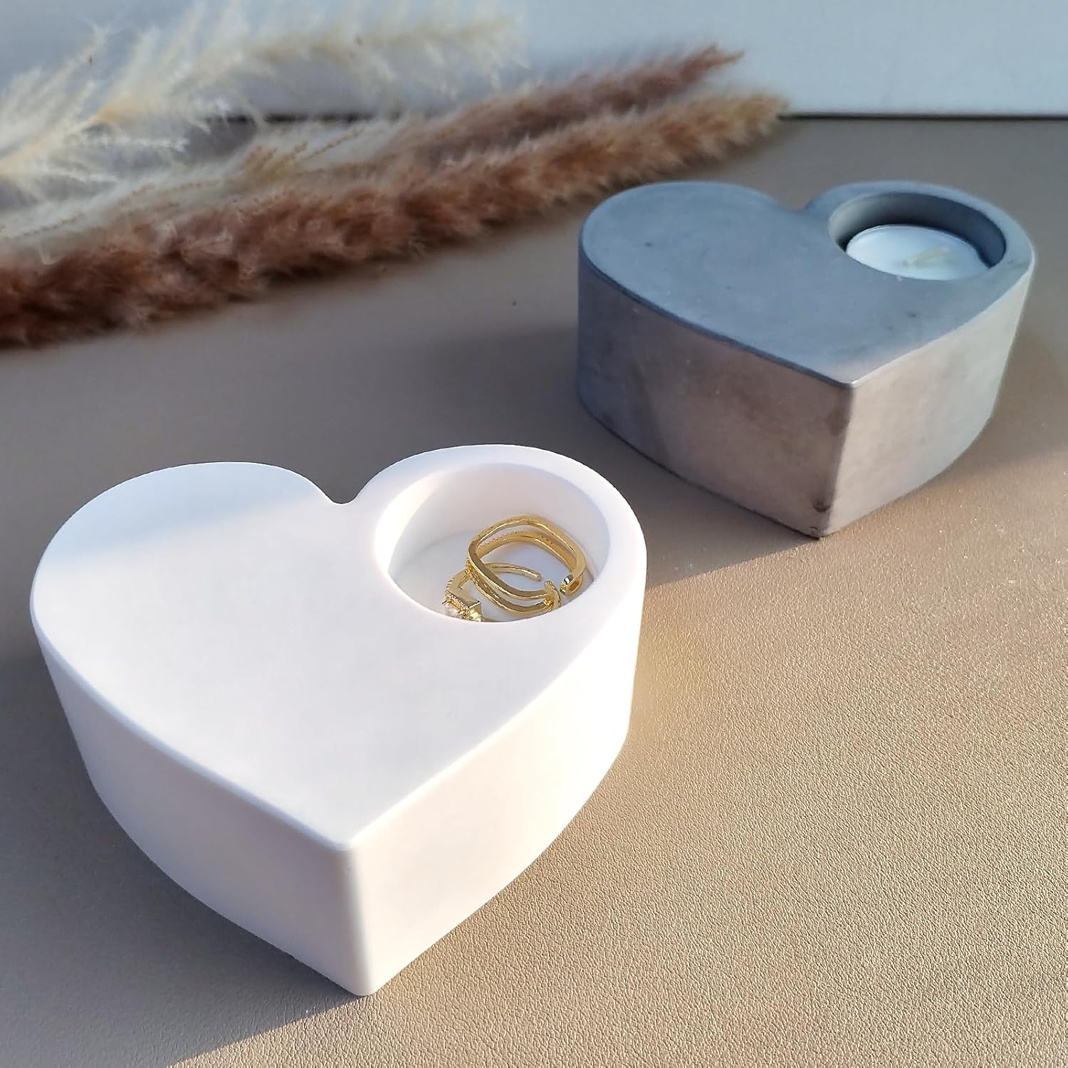 Wehous Valentine Resin Heart Candle Holder Mold