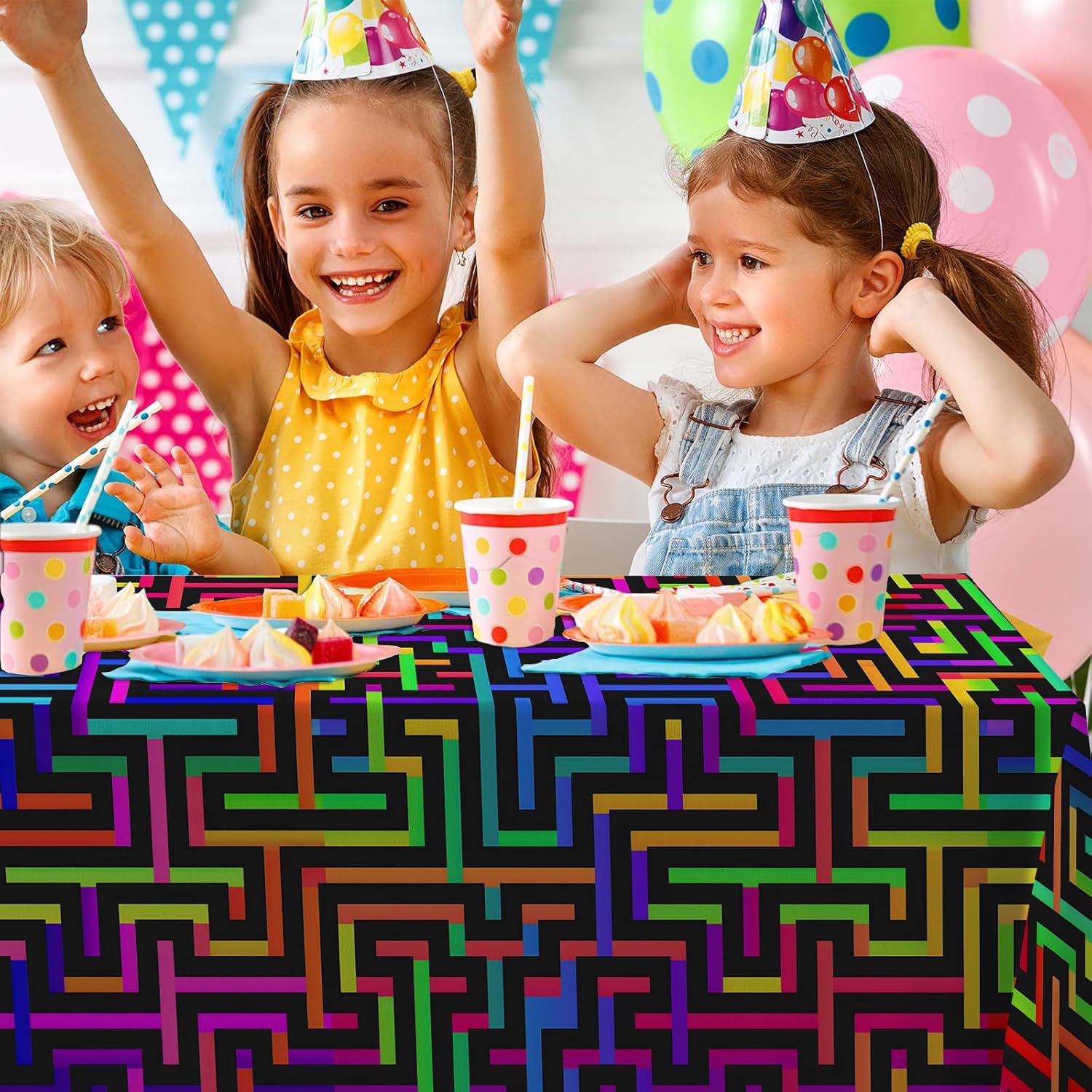 Junliang Neon Maze Tablecloths for Parties and Events