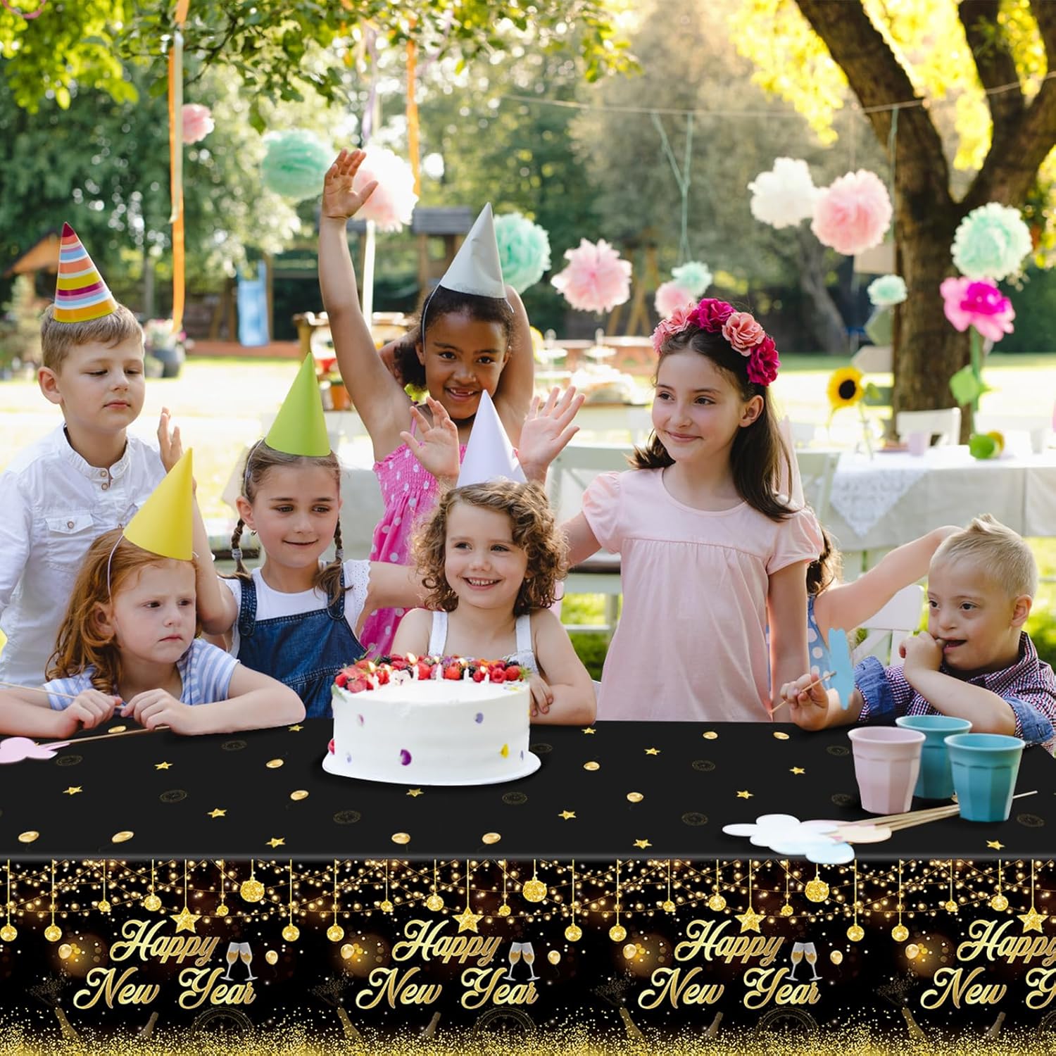 MiniRed Happy New Year Plastic Table Cover 108x54