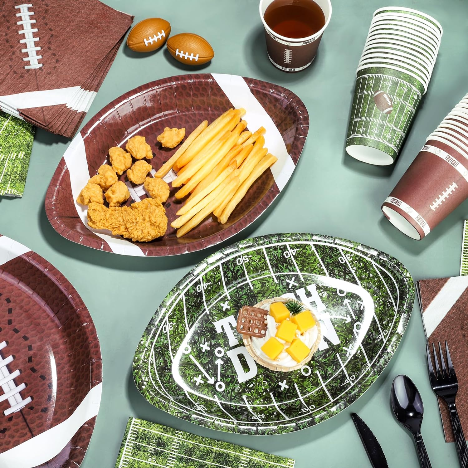 350 Pieces Football Themed Tableware Set for Game Day Parties