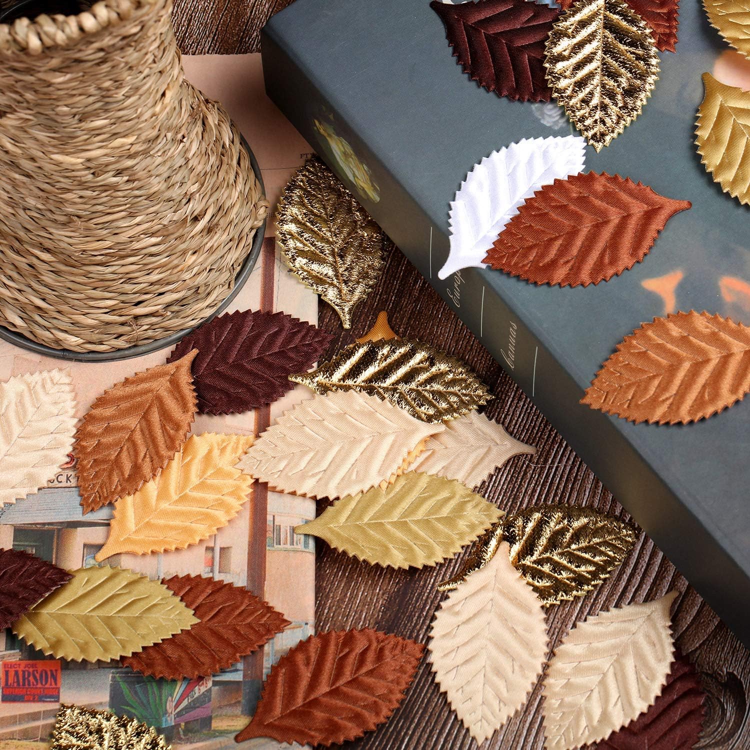 WILLBOND 150 Piece Fabric Leaves for Crafts and Decorations